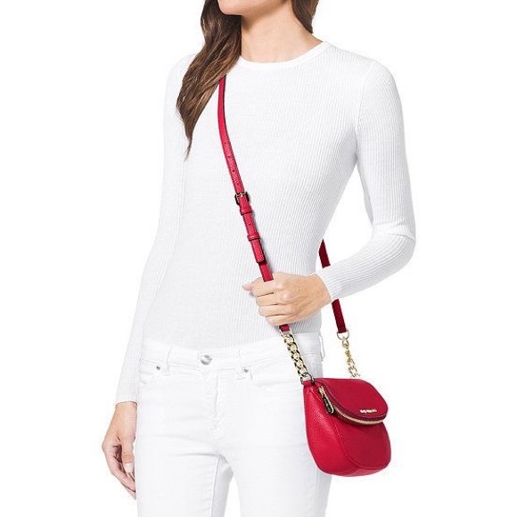 MICHAEL KORS BEDFORD CROSSBODY/SHOULDER LEATHER BAG. - Picture 2 of 16